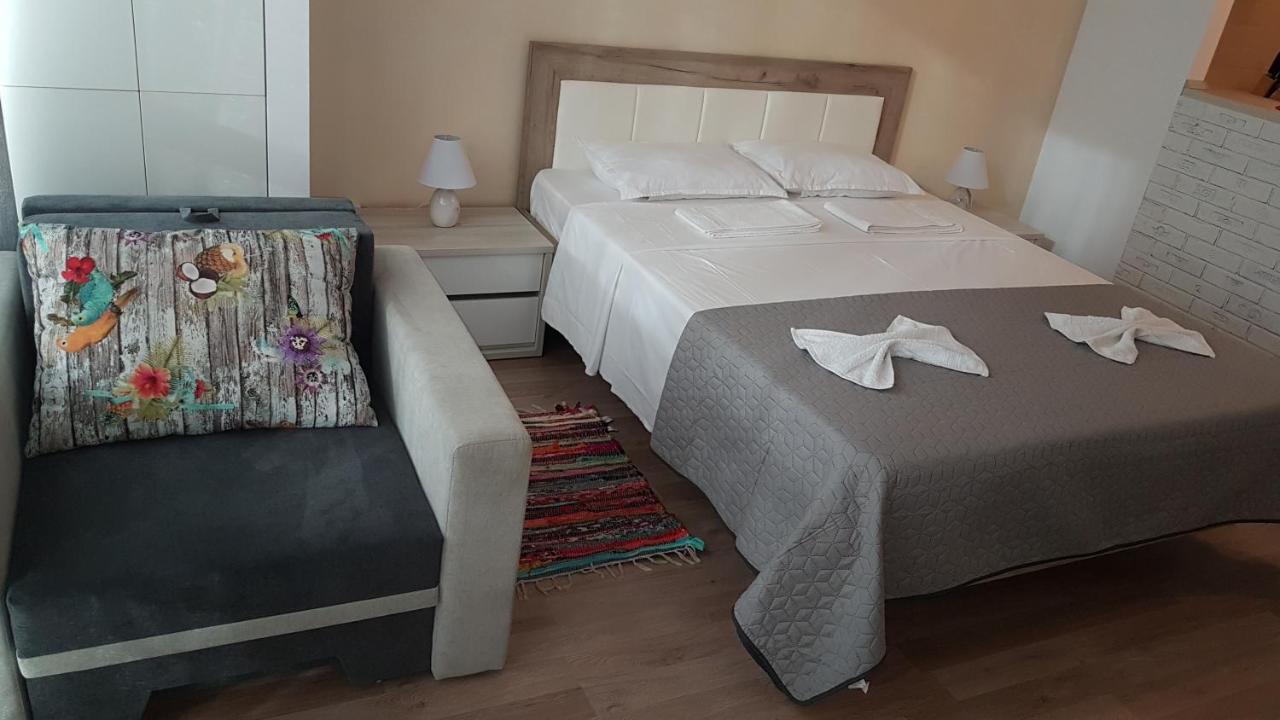 Estival Studio By Onix Blue Mamaia Nord Apartment Navodari Exterior photo
