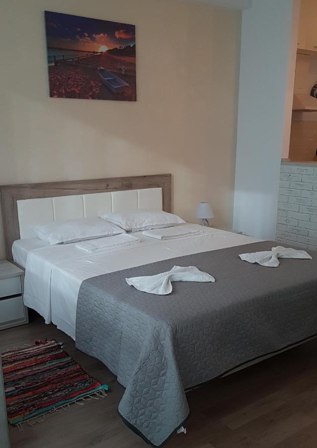 Estival Studio By Onix Blue Mamaia Nord Apartment Navodari Exterior photo